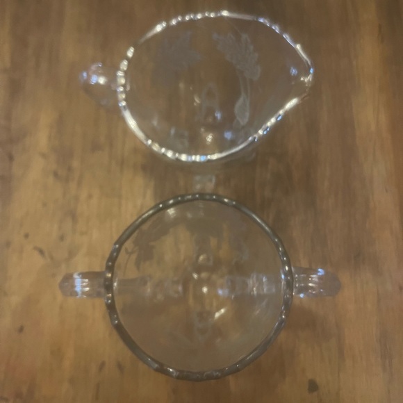 Vintage Flanders Clear by SILVER CITY Sugar Bowl & Creamer Set - Picture 5 of 7
